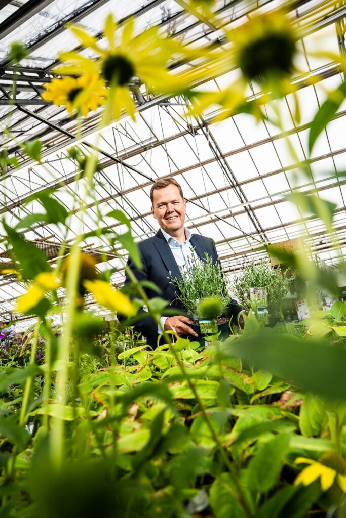 Marcel Hielkema is voorzitter van VNO-NCW Midden en directeur van sociaal ontwikkelbedrijf Scalabor. Hij is alliantievertegenwoordiger voor de programmalijn Werk en Inkomen van het Nationaal Programma Arnhem-Oost..