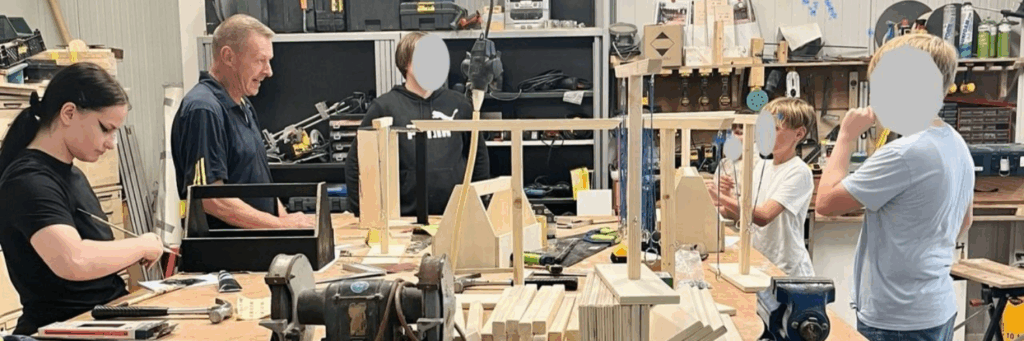 Leerlingen van VSO Mariendael ontdekken hun talent in techniek en bouw tijdens een meeloopdag bij De Vakmakers Arnhem, onderdeel van Scalabor.