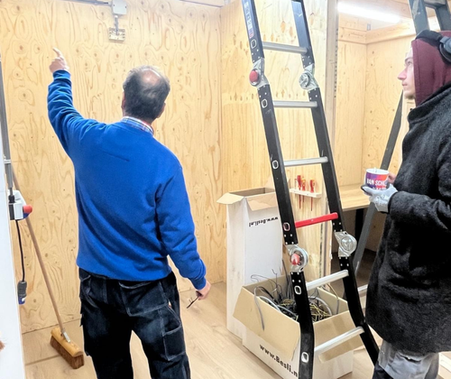 De Vakmakers Arnhem zoekt een leermeester om werkzoekenden en zij-instromers op te leiden tot assistent-monteur in techniek, bouw en energietransitie.