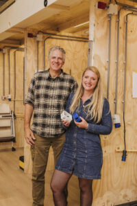 Michelle van Aalten (De onderwijsspecialisten)en Lars Nieuwenhoff (De Vakmakers)